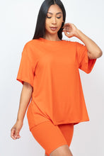 Load image into Gallery viewer, Loose Fit Top And Bike Shorts Set