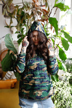 Load image into Gallery viewer, Olive Camo Lightweight Hooded Anorak Jacket