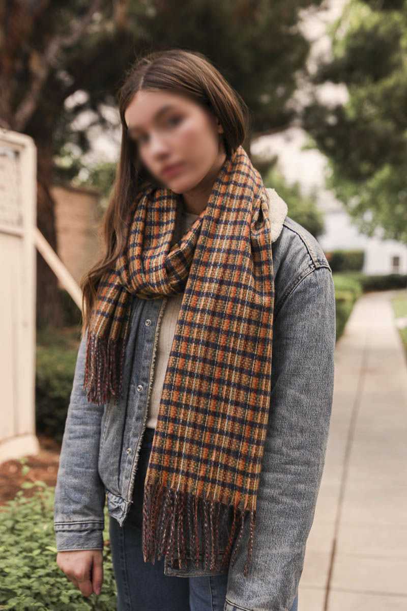 Tartan Woven Tasself Scarf