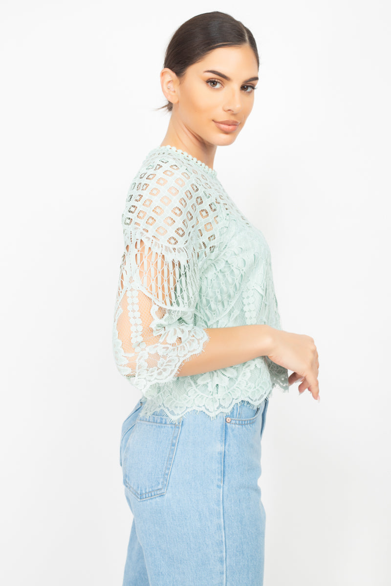 Mock 3/4 Sleeves Lace Designed Top