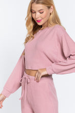 Load image into Gallery viewer, Long Dolman Slv Hacci Crop Top
