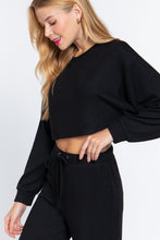 Load image into Gallery viewer, Long Dolman Slv Hacci Crop Top

